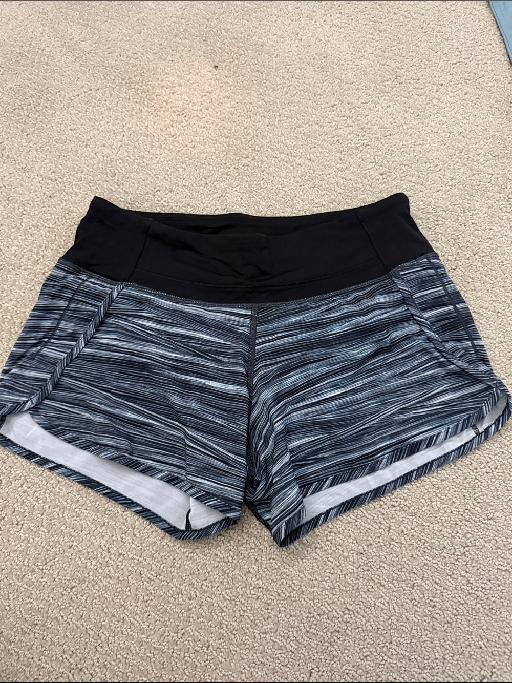 lululemon speed ups athletica Black Waistband Blue-Gray Striped Athletic Shorts